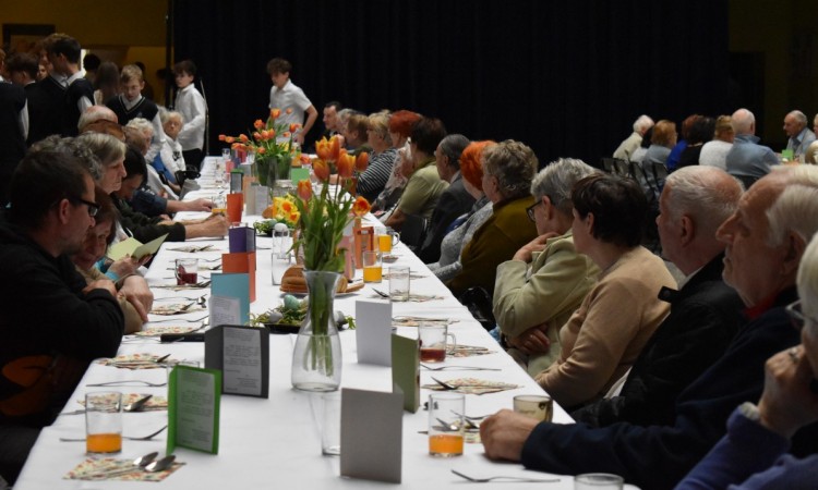 Z orędziem radości