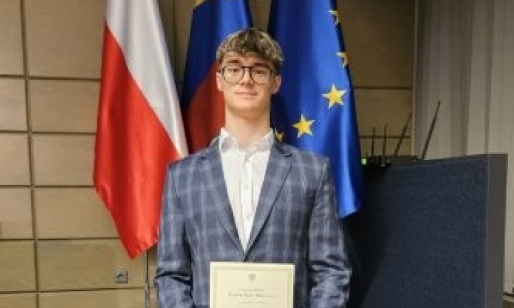 Wspaniałe osiągnięcie! 